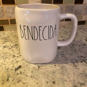 Bendecida “Blessed” Rae Dunn